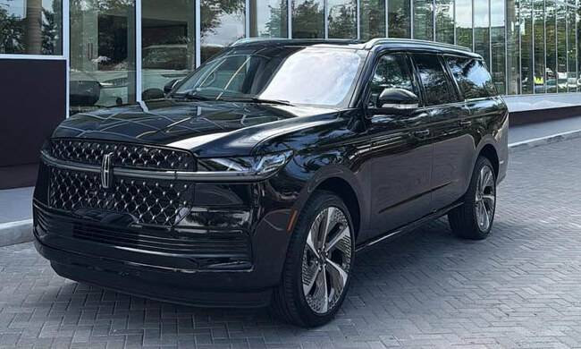 Lincoln Navigator